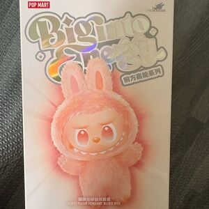 Pop Mart Big into energy Happiness